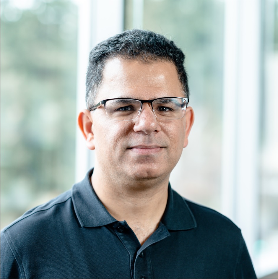 Vinay Ahuja - Co-Founder, Growth & Technology